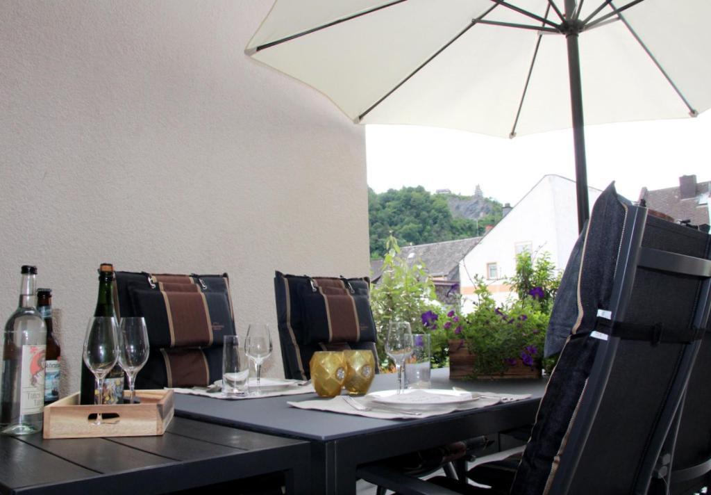 Moselromance - Luxusapartment - Grosse Terrasse - Ruhige Lage Traben-Trarbach Ngoại thất bức ảnh